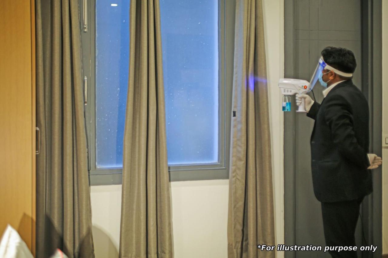 Oyo 23368 Boutique Hotel Paragon نيودلهي المظهر الخارجي الصورة