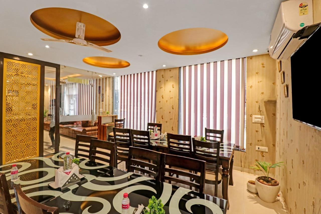 Oyo 23368 Boutique Hotel Paragon نيودلهي المظهر الخارجي الصورة