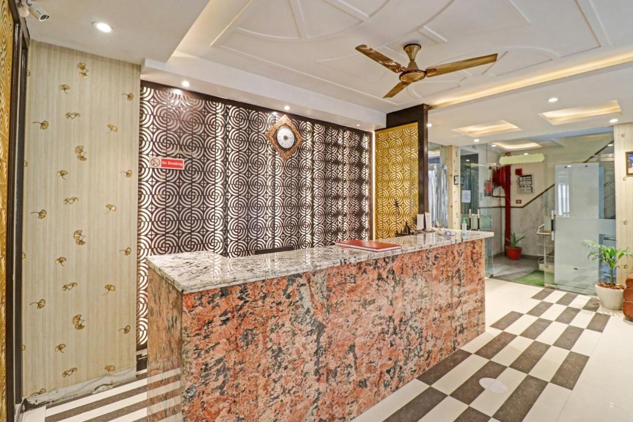 Oyo 23368 Boutique Hotel Paragon نيودلهي المظهر الخارجي الصورة